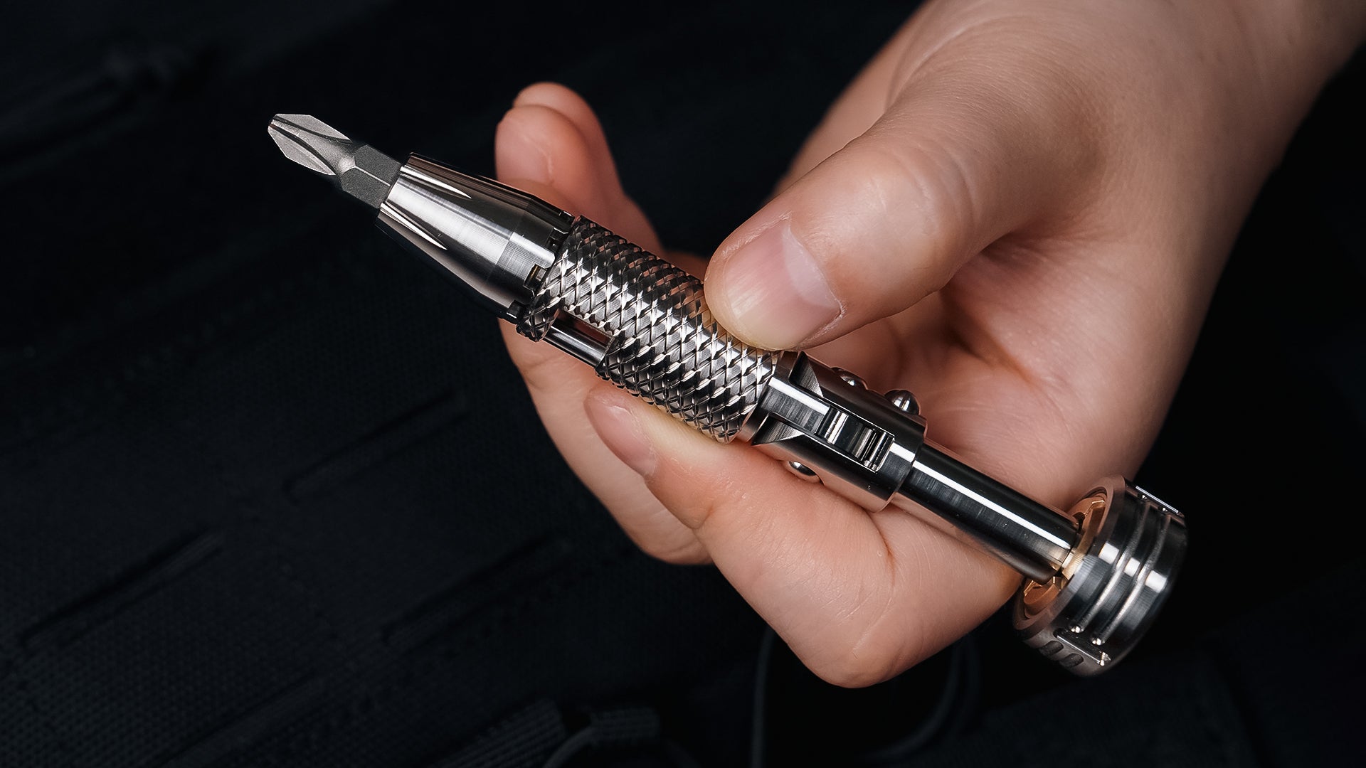 MAGICDRIVE Precision-Machined Titanium Ratchet Screwdriver – Logical Carry