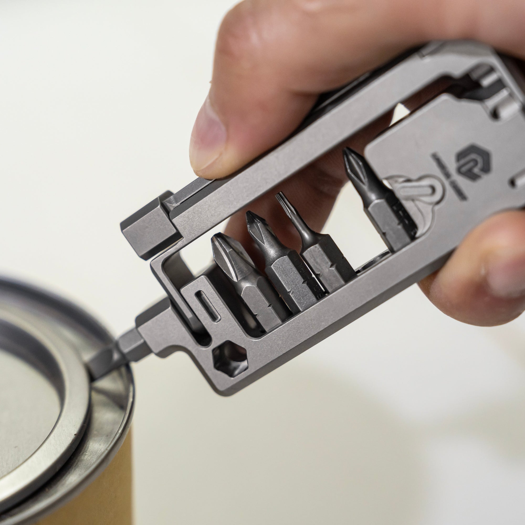 Ti-Mag V2.5 Titanium Magnetic Ratchet Screwdriver – Logical Carry