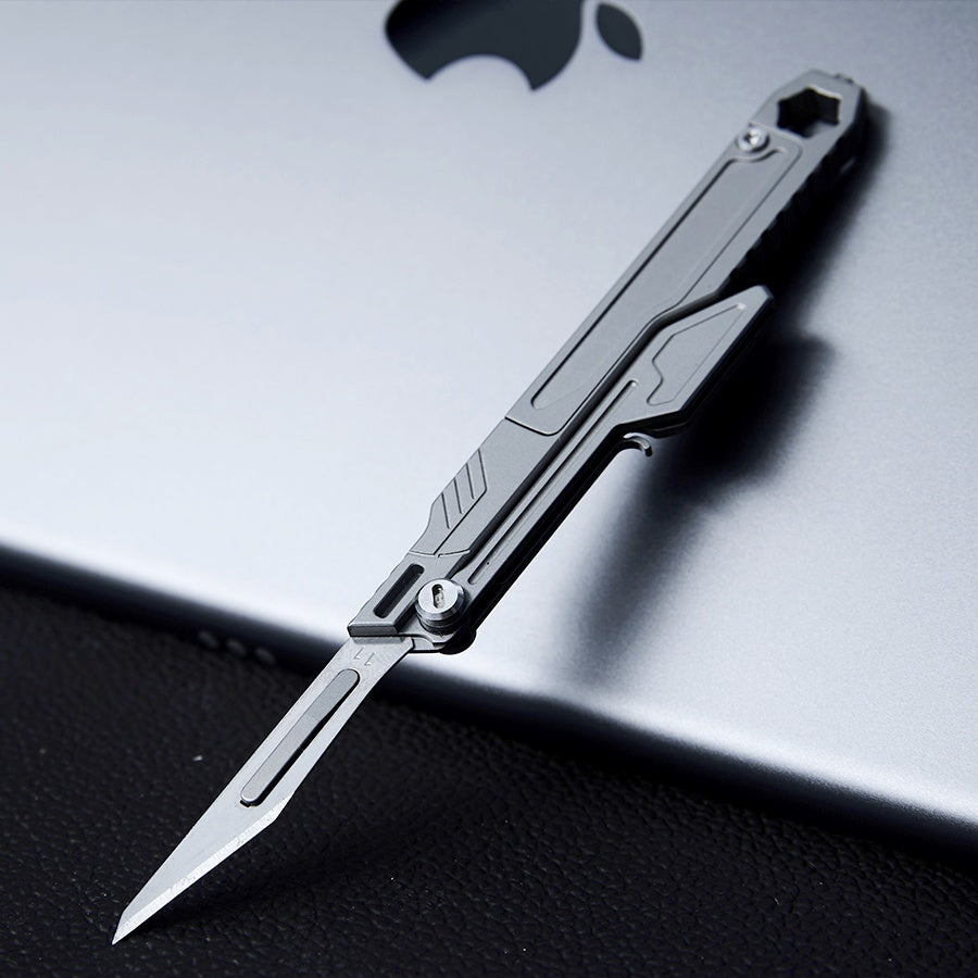 Swiftblade: the Titanium Hobby Knife with Blade Backup Slot